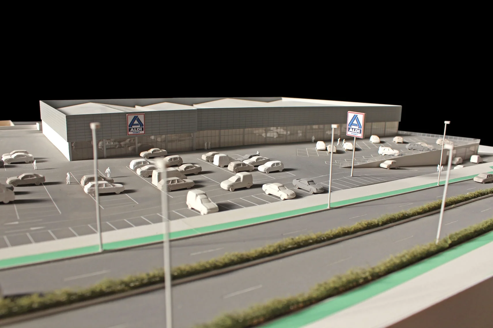 Maqueta de Centro Comercial — La Nucía, Alicante