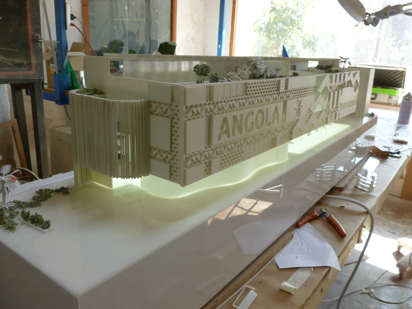 Maqueta del Pabellón de Angola